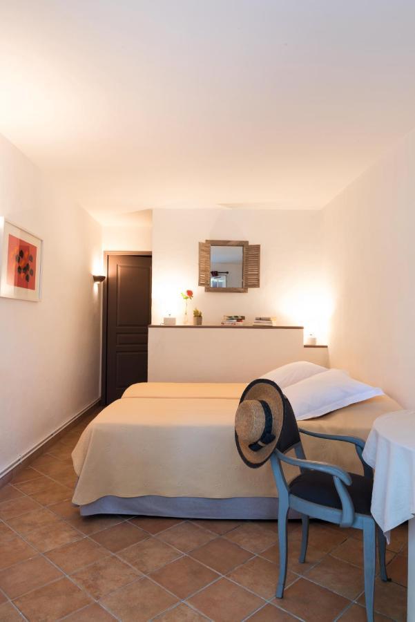 Bed and Breakfast Bastide De Fave Brue-Auriac Exterior foto